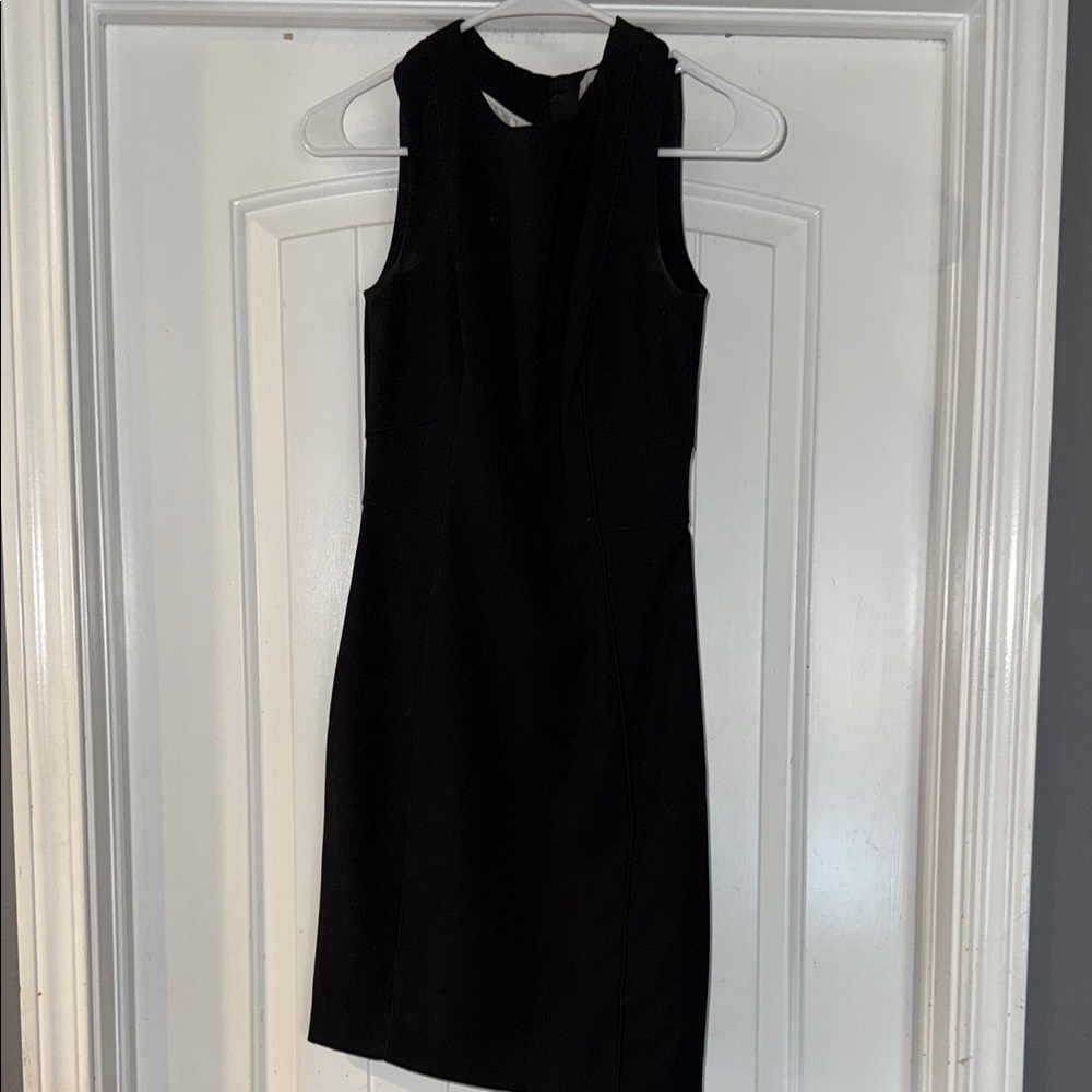 H&M Elegant Black Sleeveless Dress
